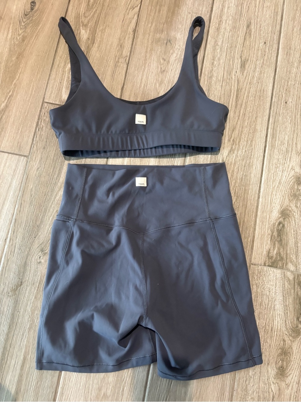 vuori matching set